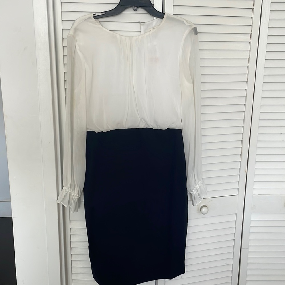 New with tags Ted Baker dress very cheek perfect for any occasion